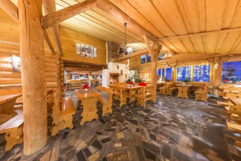 Pensjonat Laworta Ski Устшики Долне Екстериор снимка
