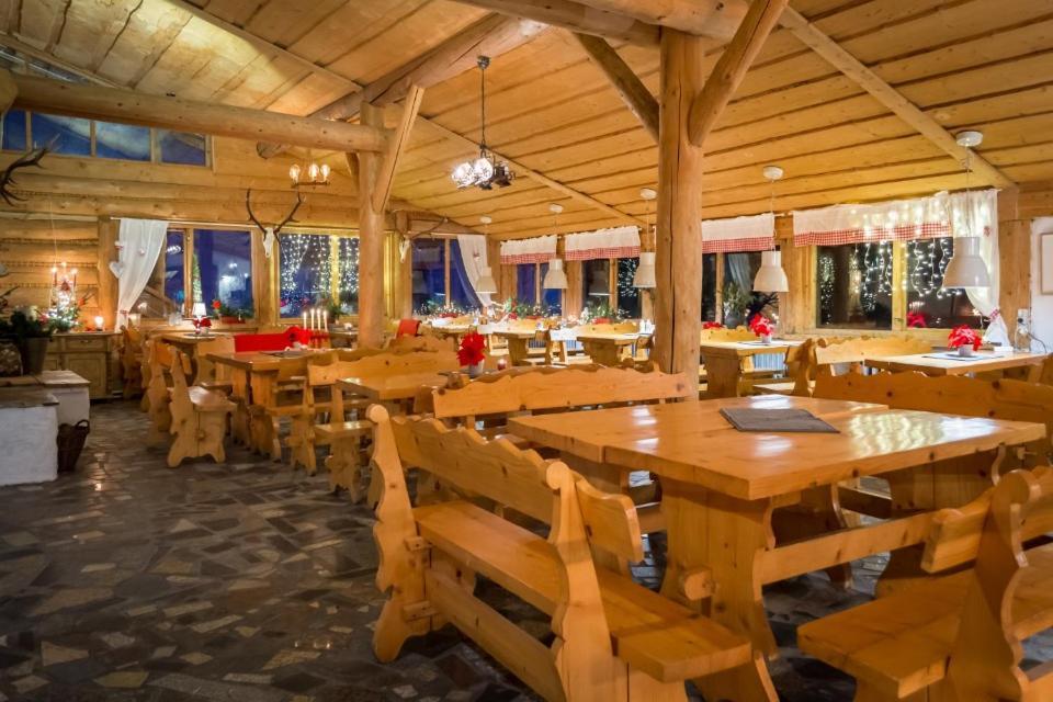 Pensjonat Laworta Ski Устшики Долне Екстериор снимка